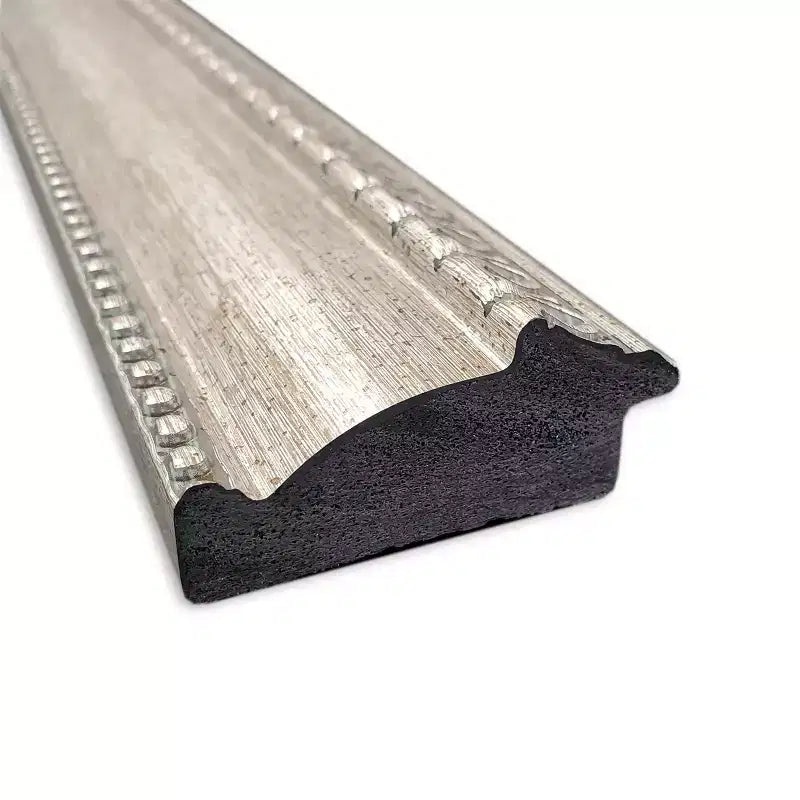 Specchio da parete per bagno Amanti Art Lyla Ornate Silver Petite Bevel 28.25 x 22.25 pollici
