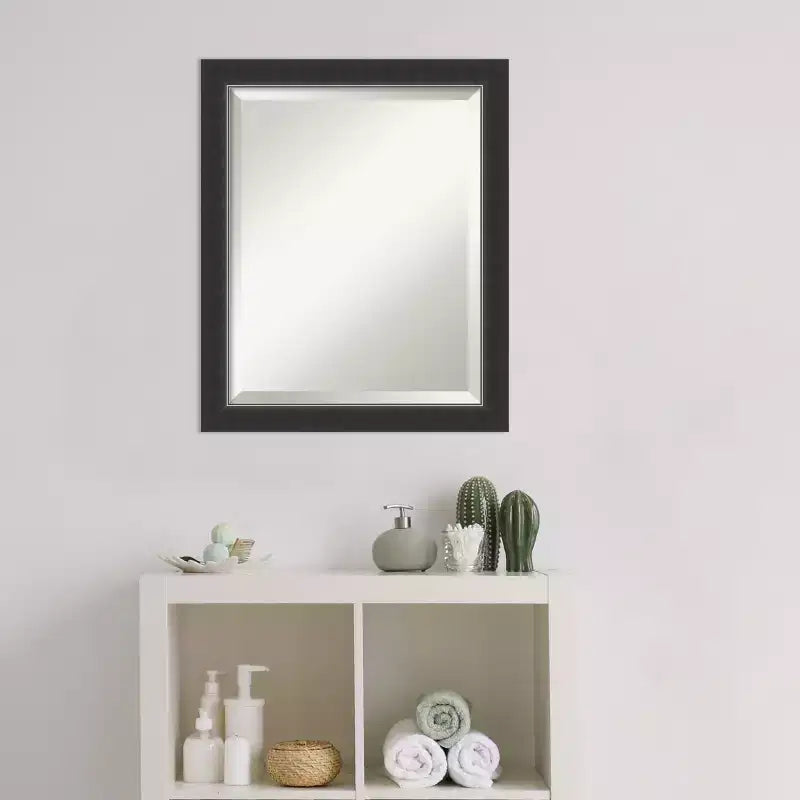 Specchio da parete per bagno Amanti Art Corvino in legno nero smussato stretto
