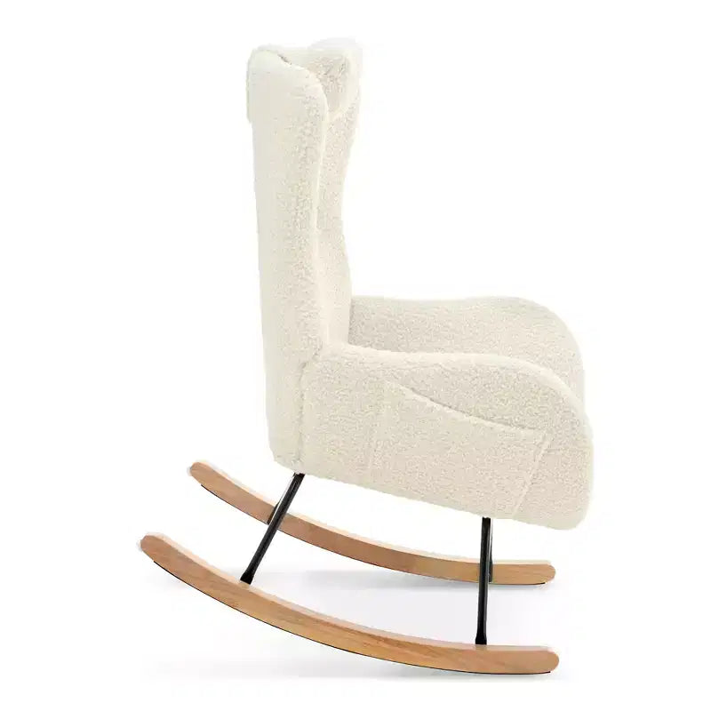 Sedia a Dondolo Teddy Tufted con Gambe in Gomma - ModernLuxe