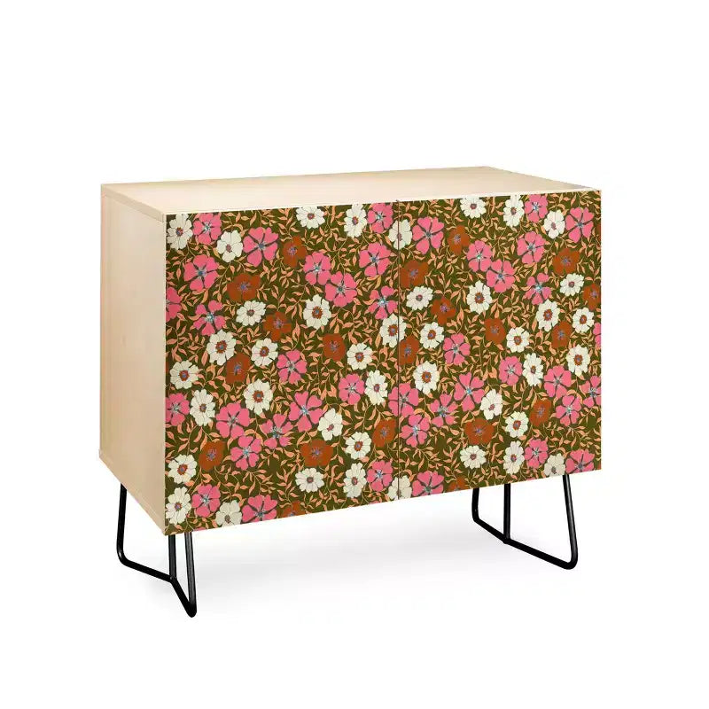 Credenza floreale Jirra color oliva di Schatzi Brown - Deny Designs