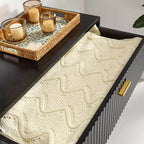 Brian Comodino a 3 cassetti alto 32 con contenitore per camera da letto| ART OF LIVING DESIGNS-NERO