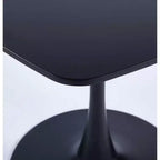 Tavolo da pranzo dal design unico con base rotonda in metallo - ModernLuxe