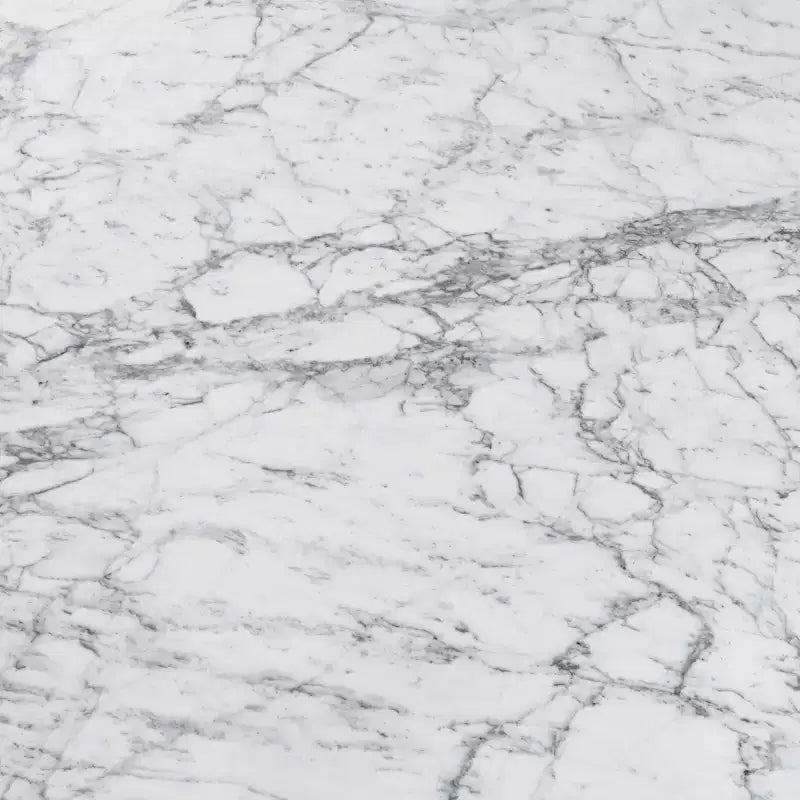 Il tavolino Bianco Collection Cherie 15 rotondo in marmo bianco di Carrara italiano