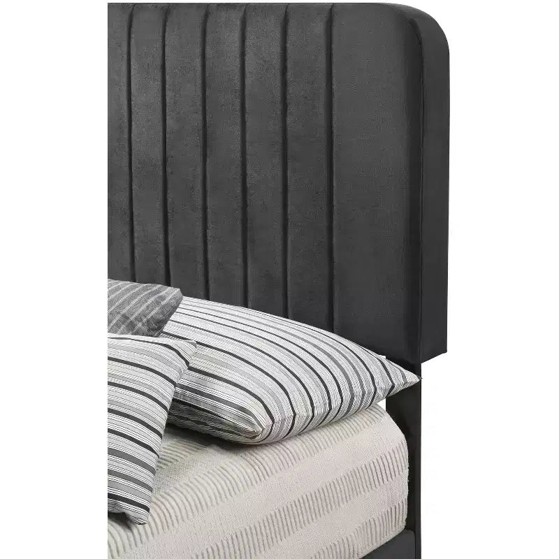 Letto a pannelli gemelli con rivestimento in velluto e trapuntatura a canale Passion Furniture Lodi