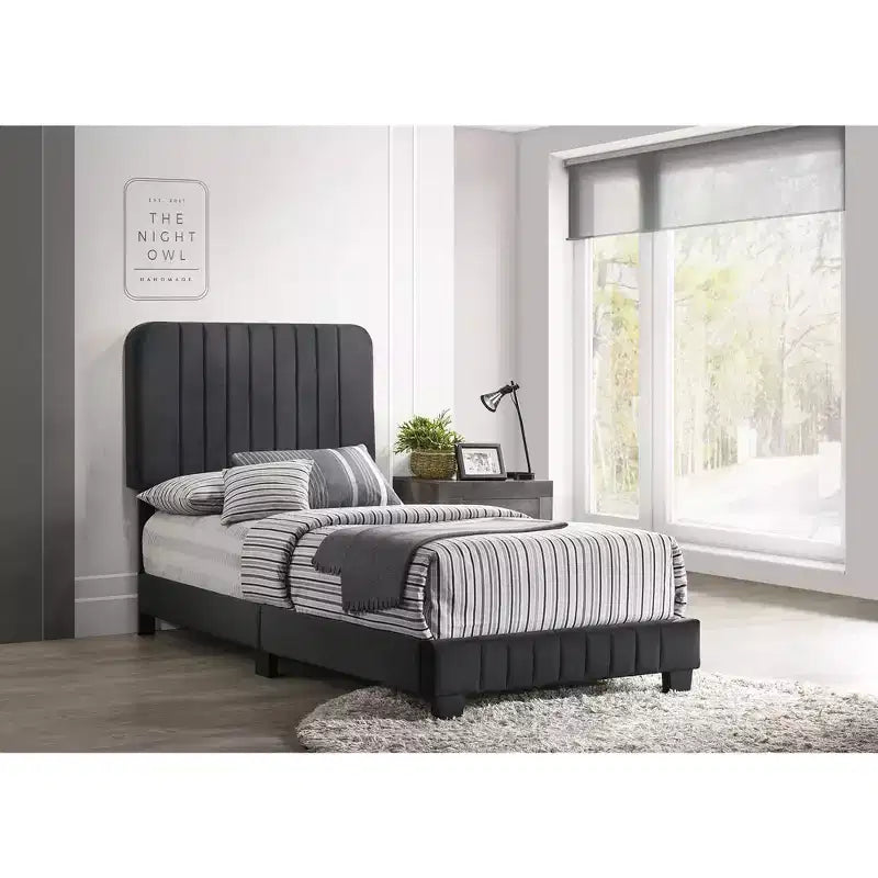 Letto a pannelli gemelli con rivestimento in velluto e trapuntatura a canale Passion Furniture Lodi