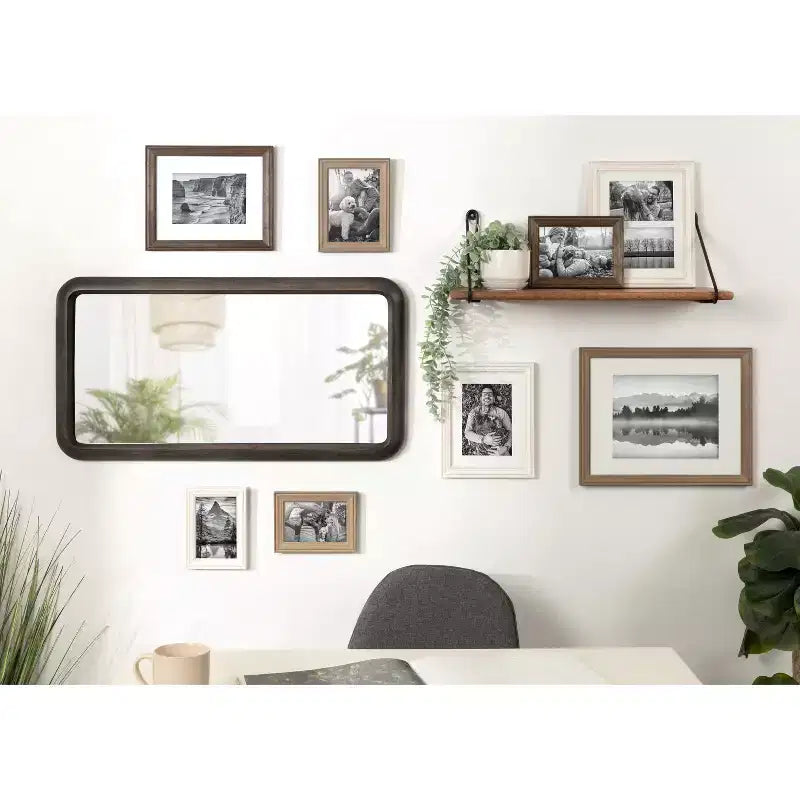 Specchio da parete Kate and Laurel Pao con cornice in legno, 17x32, Grigio