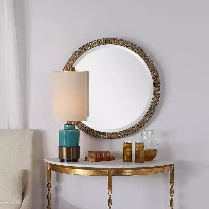 Specchio da parete Uttermost rotondo da bagno o camera da letto, rustico, smussato, con cornice in legno finitura foglia oro anticato, 76 cm di larghezza