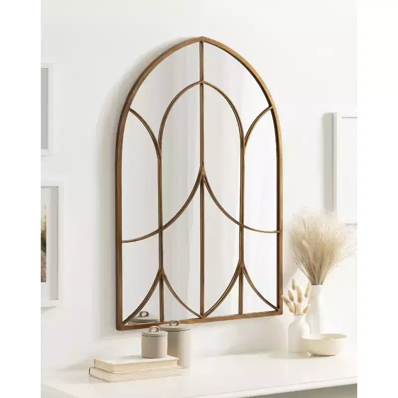 Specchio ad arco con cornice Kate and Laurel Larisa, 24x36, Oro