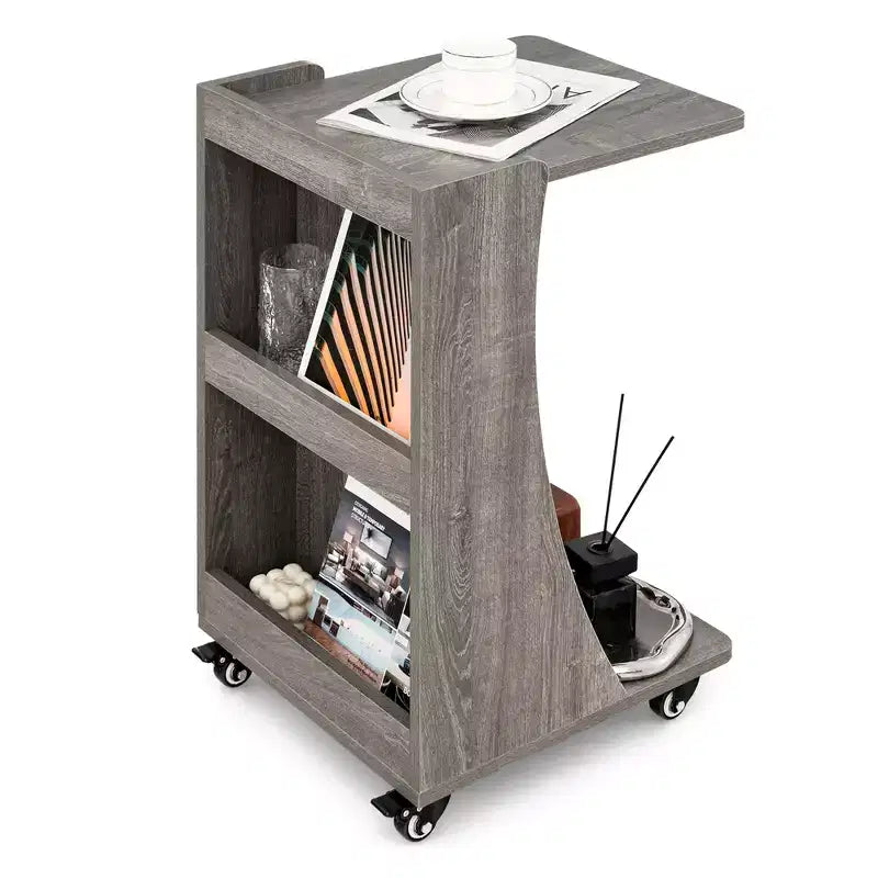 Costway Tavolino Laterale con Ruote, Tavolino C-shaped Mobile con 2 Ripiani Aperti e 2 Vani Contenitori Posteriori Marrone/Grigio
