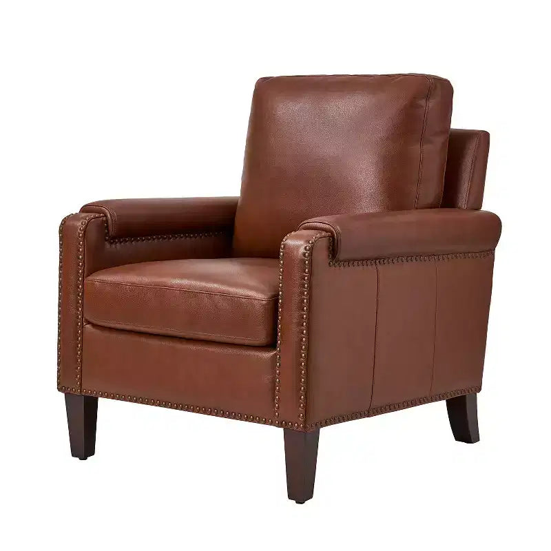 Poltrona Hellmuth in vera pelle con cuscino rimovibile e borchie | HULALA HOME