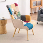 Poltrona Wingback FERPIT Patchwork con Rivestimento in Tessuto e Gambe in Legno di Gomma