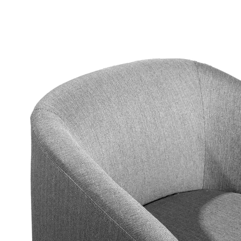 Poltrona a botte imbottita Emma and Oliver in stile Club con base girevole a 360 gradi rivestita in vinile e braccioli inclinati