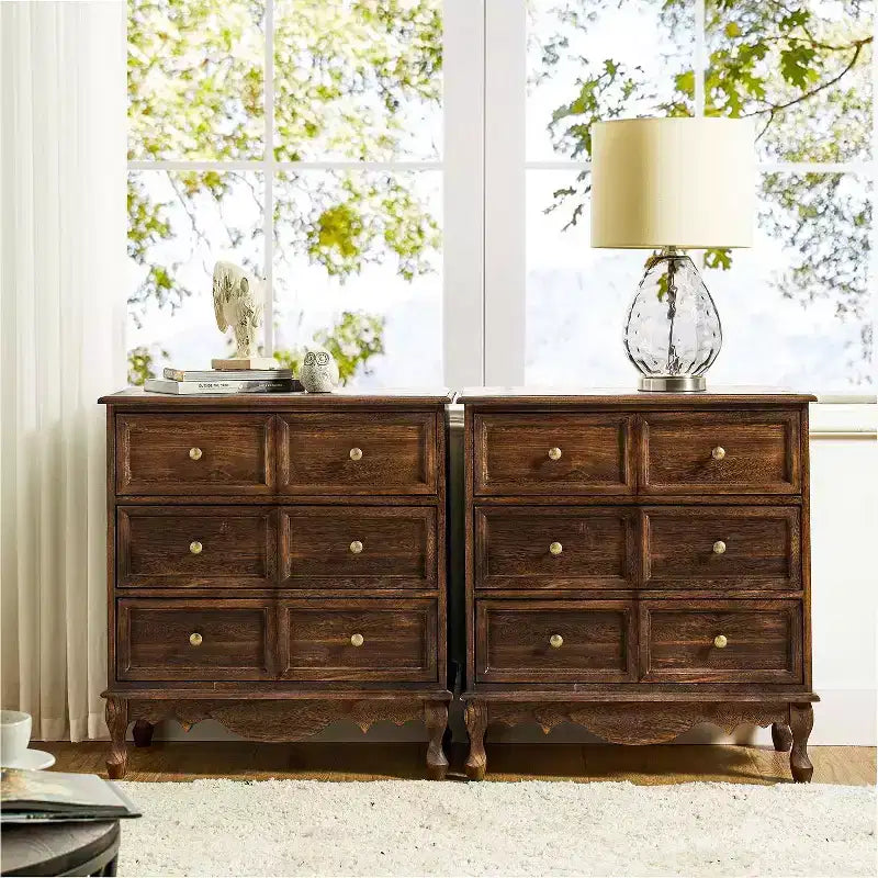 Set di 2 cassettiere tradizionali Galatea da 81 cm in legno massello a 3 cassetti con stazione di ricarica | HULALA HOME