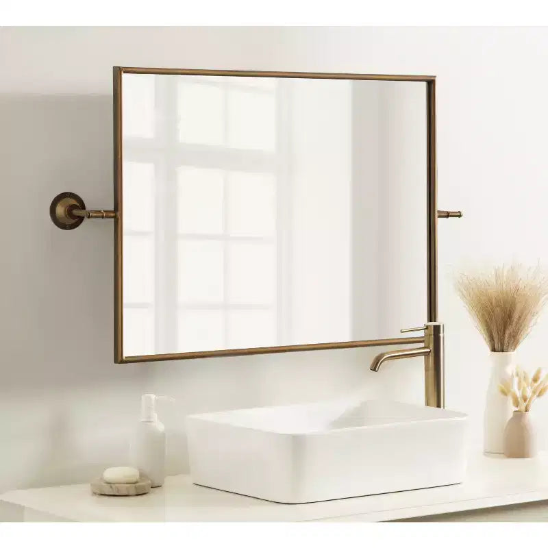 Specchio rettangolare girevole Darbridge 24x40 - Kate & Laurel All Things Decor