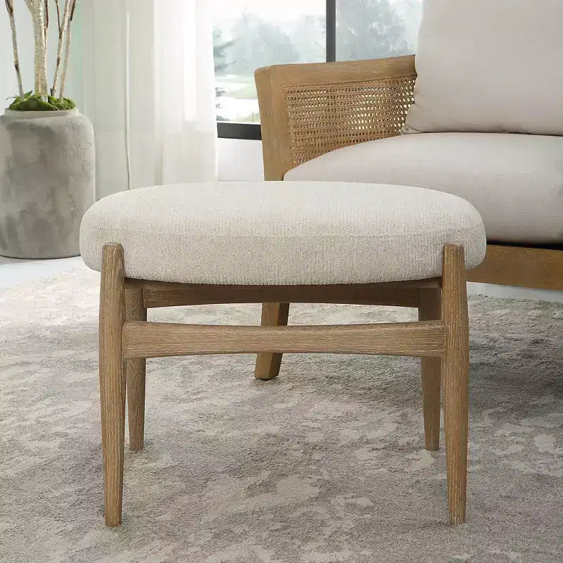 Panca Uttermost Acrobat in Tessuto Bianco Sporco Testurizzato 24 1/2W