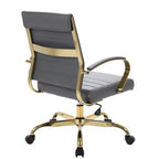 Sedia da Ufficio in Pelle LeisureMod Benmar con Dettagli Dorati, Altezza Regolabile, Base Girevole, Design Ergonomico per Ufficio Domestico, Studio o Spazio di Lavoro