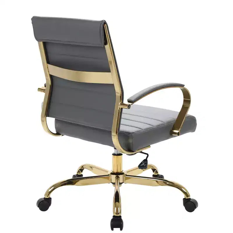 Sedia da Ufficio in Pelle LeisureMod Benmar con Dettagli Dorati, Altezza Regolabile, Base Girevole, Design Ergonomico per Ufficio Domestico, Studio o Spazio di Lavoro