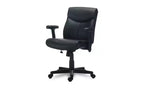 Sedia da ufficio in pelle Alera Alera Harthope, supporta fino a 125 kg, sedile/schienale nero, base nera