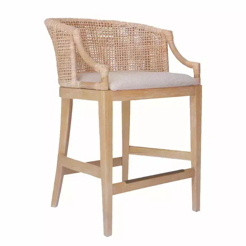 Sgabello da bar Martha Stewart 25 Playa in rattan fatto a mano, altezza bancone