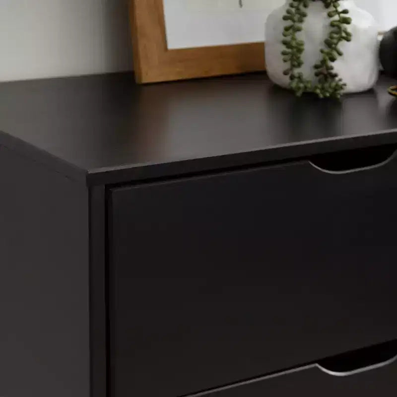 Cassettiera Pensy con 6 cassetti in legno massello stile moderno di metà secolo - Powell