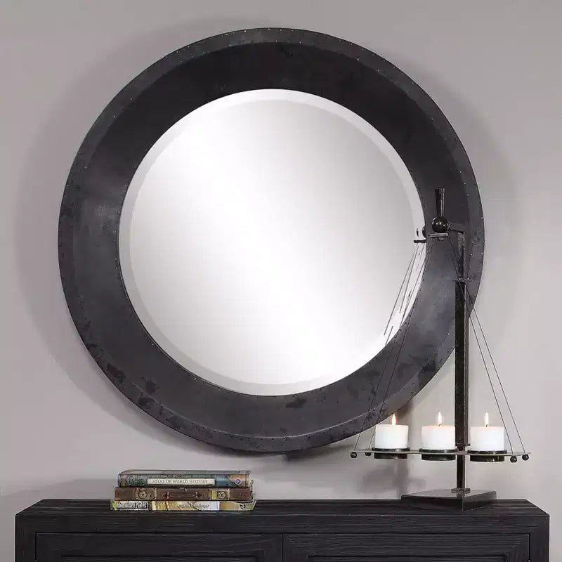 Specchio da parete rotondo oversize Uttermost Frazier grigio scuro 40