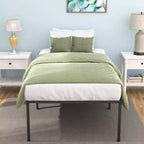 Letto a piattaforma Landdream con struttura in metallo e doghe in acciaio, nero, di 24/7 Shop At Home