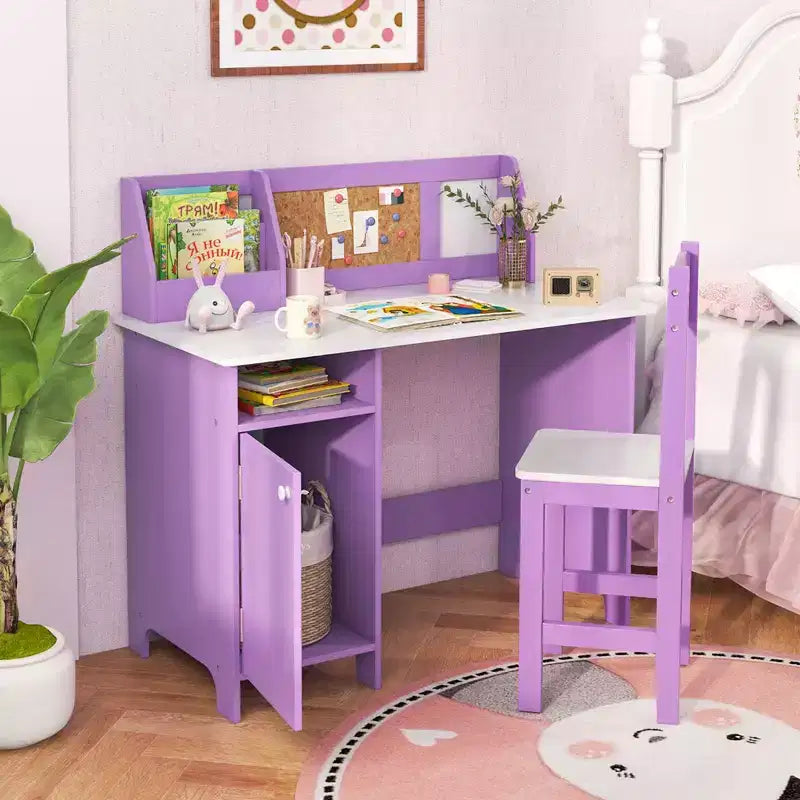 Scrivania per bambini Costway con sedia, lavagna, pennarello, cassetti, armadietto, viola/bianco