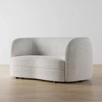 HOMES: Inside + Out Divanetto curvo Pinehush Boho in tessuto Bouclé da 63,75" con cuscini a molle insacchettate