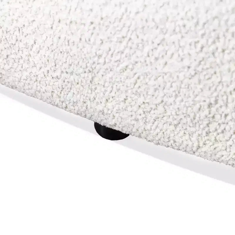 HOMES: Inside + Out Divanetto curvo Pinehush Boho in tessuto Bouclé da 63,75" con cuscini a molle insacchettate