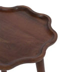 Tavolino in legno smerlato Alezar di Kate e Laurel
