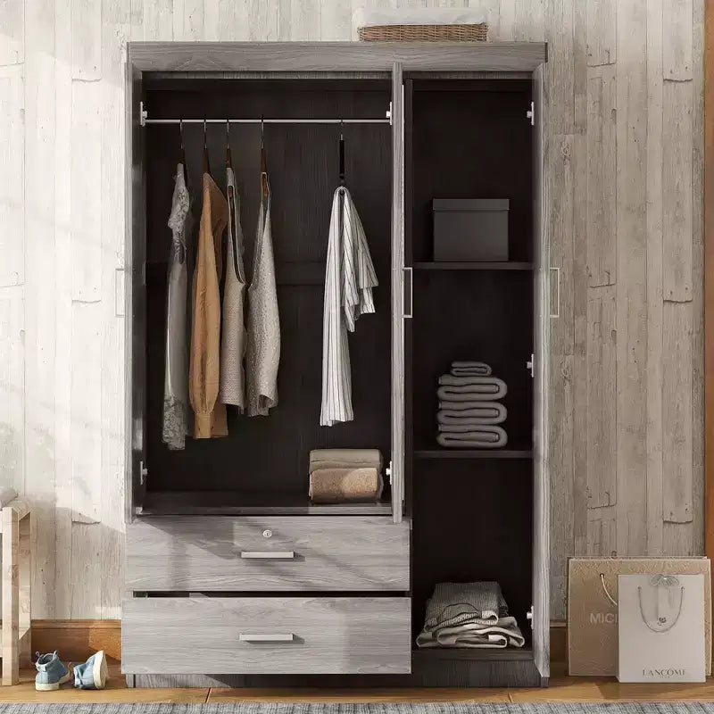 Armadio a 3 ante con ripiani e 2 cassetti, Guardaroba 4A - ModernLuxe