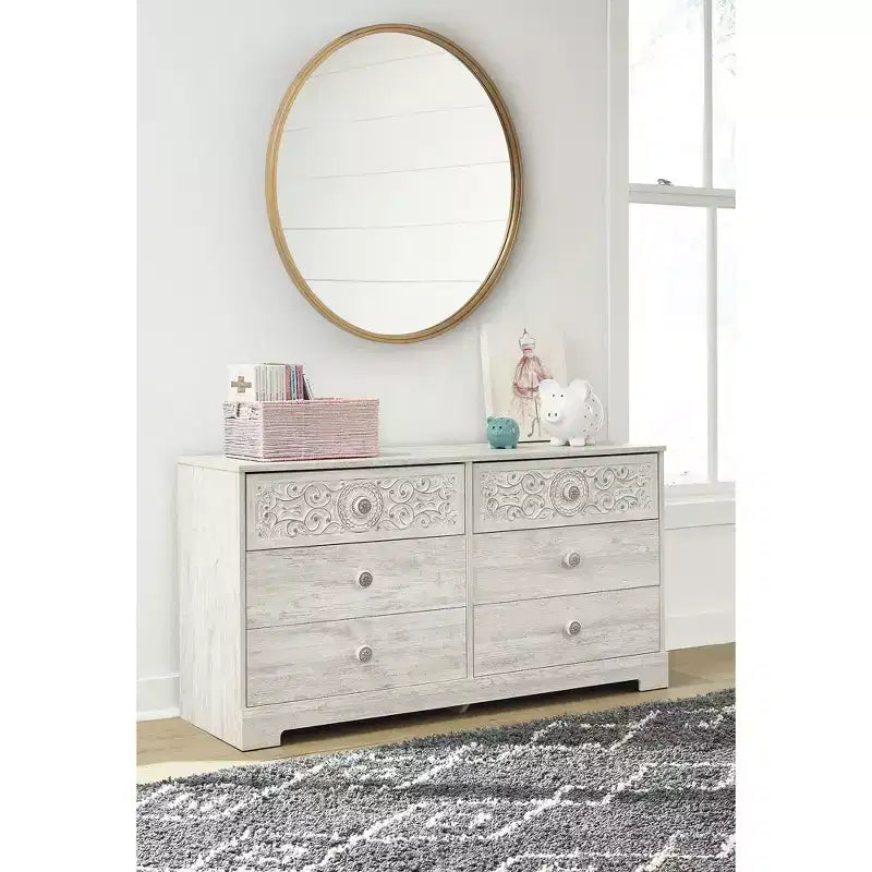 Cassettiera Signature Design by Ashley Casual Paxberry a 6 cassetti, finitura Whitewash