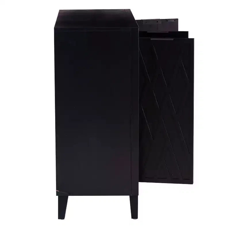 Mobiletto accentato Powell Kilbuck in legno massiccio con 3 ante e 2 ripiani regolabili