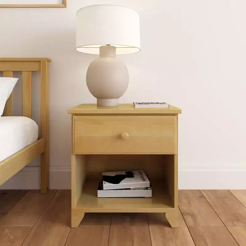 Comodino Plank+Beam in legno massello con 1 cassetto per camera da letto