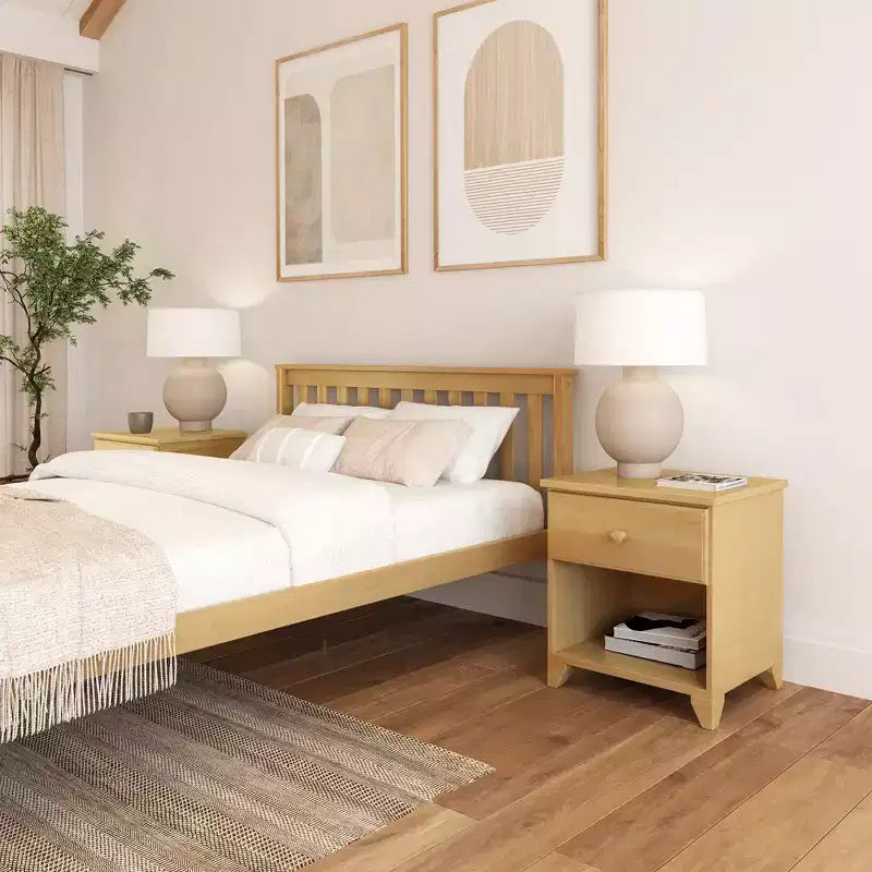 Comodino Plank+Beam in legno massello con 1 cassetto per camera da letto