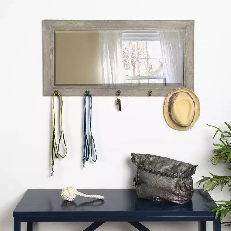 Specchio da Pub 36 x 18 con Ganci in Metallo - DesignOvation