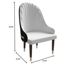 Sedia da pranzo schienale alto LeisureMod Elara Collection, rivestimento in pelle con design a increspature sullo schienale, struttura in legno di gomma e dettagli dorati per sala da pranzo