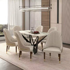 Sedia da pranzo schienale alto LeisureMod Elara Collection, rivestimento in pelle con design a increspature sullo schienale, struttura in legno di gomma e dettagli dorati per sala da pranzo