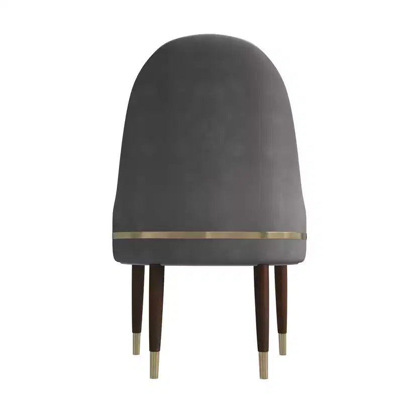 Sedia da pranzo schienale alto LeisureMod Elara Collection, rivestimento in pelle con design a increspature sullo schienale, struttura in legno di gomma e dettagli dorati per sala da pranzo