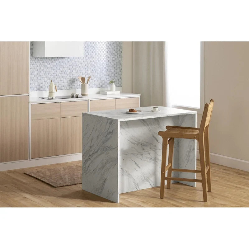 Sgabello da bar in rattan con struttura in legno di teak