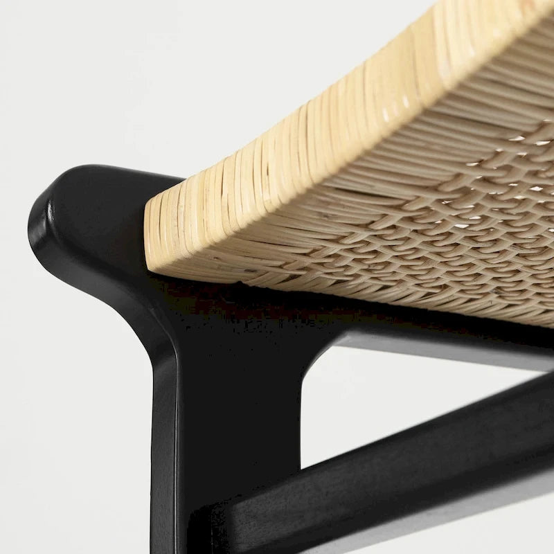 Sgabello da bar in rattan con struttura in legno di teak