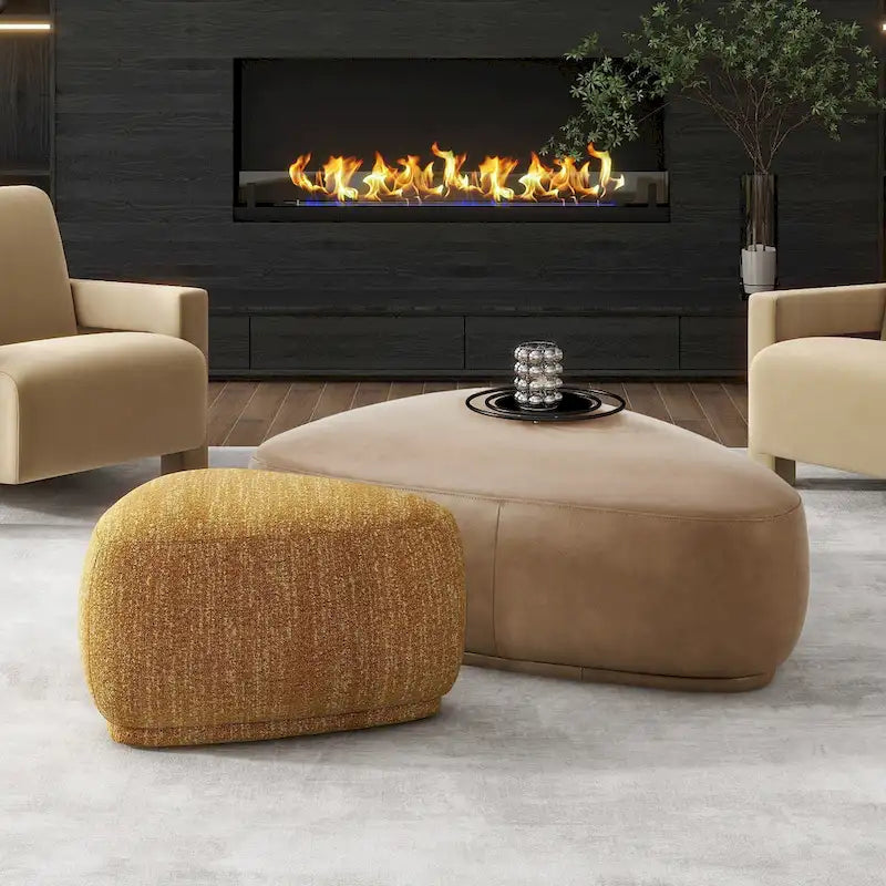 Poggiapiedi rotondo triangolare in tweed giallo senape/pelle marrone chiaro, 2 posti a sedere