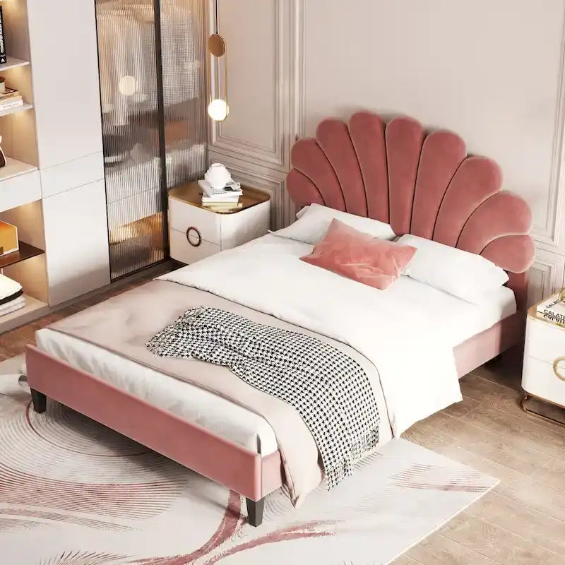 Letto a piattaforma imbottito matrimoniale con testiera a fiori