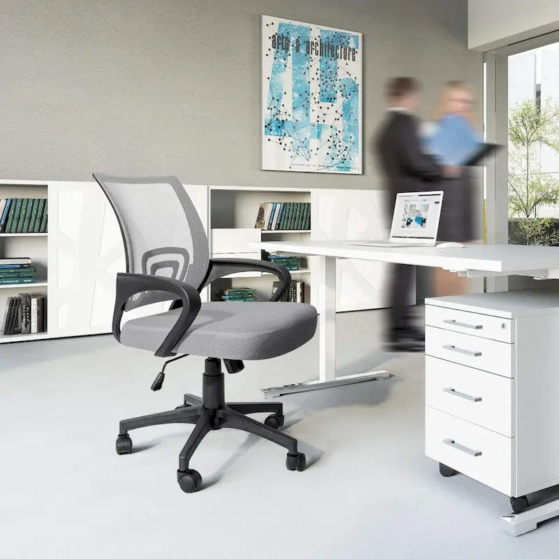 Sedia da scrivania ergonomica in rete con braccioli, girevole, regolabile per ufficio
