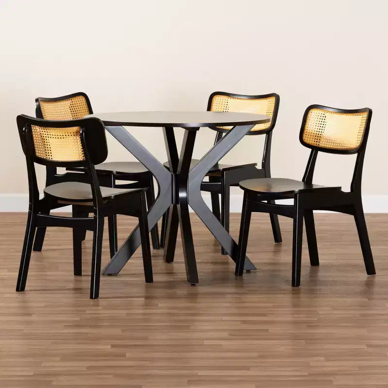 Set da pranzo di 5 pezzi Baxton Studio Linnet in legno e rattan, stile moderno di metà secolo