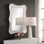 Specchio rettangolare ondulato Whitehaven di Uttermost