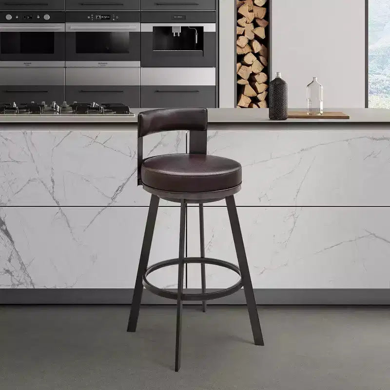 Sgabello da bar Armen Living 26 Flynn in metallo con similpelle, girevole, altezza bancone