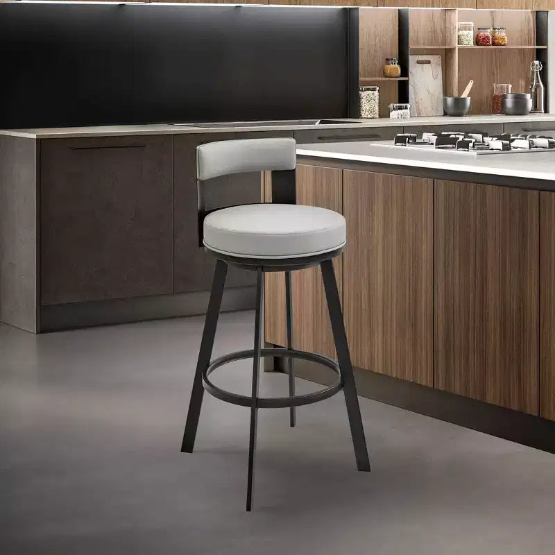 Sgabello da bar Armen Living 26 Flynn in metallo con similpelle, girevole, altezza bancone
