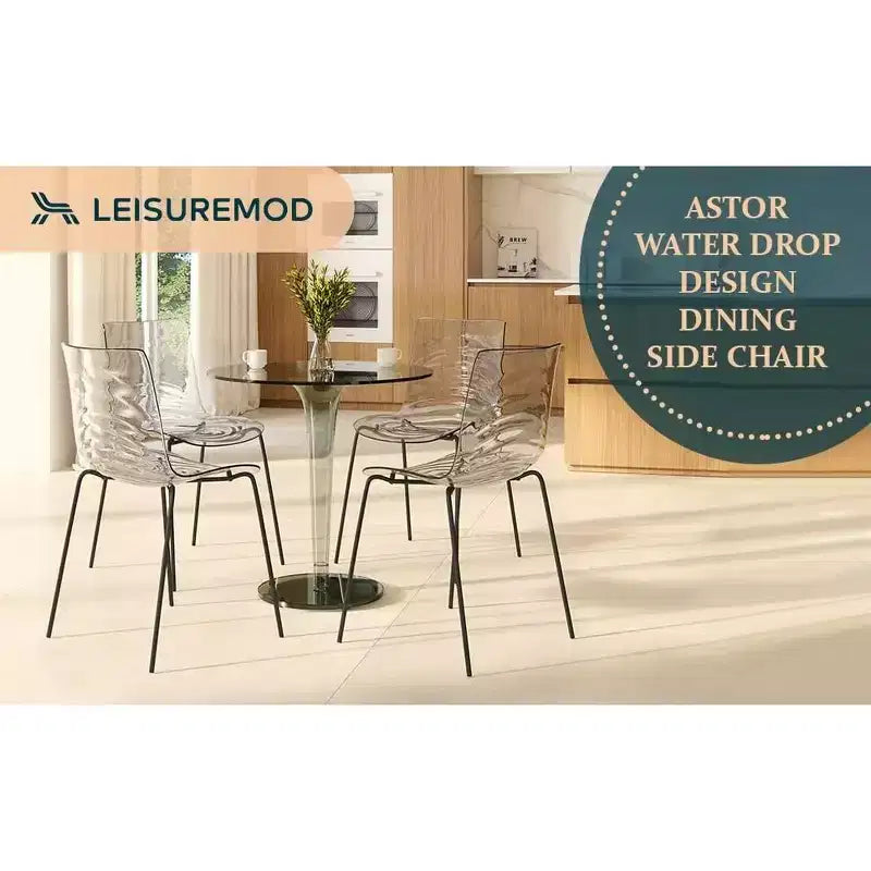 LeisureMod Astor Sedie da pranzo in plastica, set da 4, design a onde d'acqua con gambe in acciaio inossidabile nero, sedie moderne d'accento per cucina, sala da pranzo