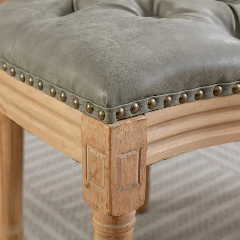 Sedia da pranzo con struttura in legno e borchie, set da 2